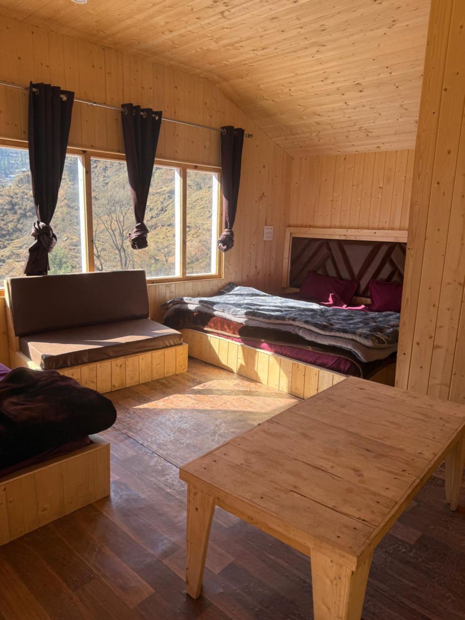 Hotel Lord Shiva Dimension Tosh Exterior foto